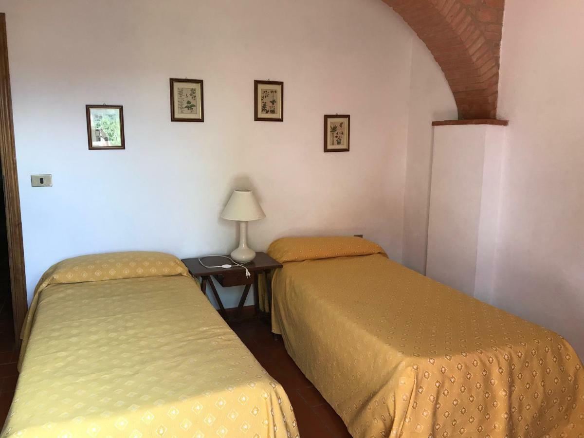 Апартаменти La Casina Rosella Монтайоне Екстер'єр фото